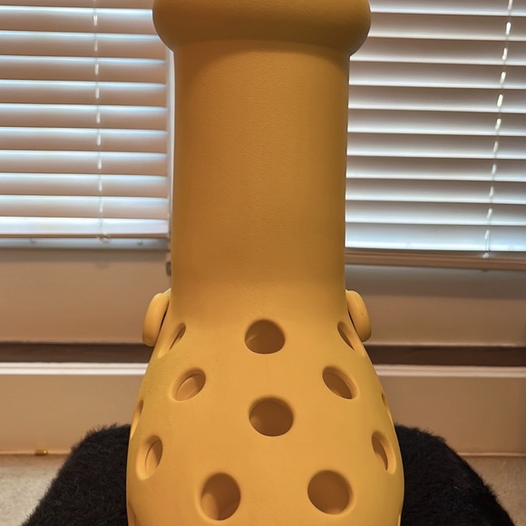 BNIB MSCHFxCrocs boots. Size 8. - Picture 7 of 9